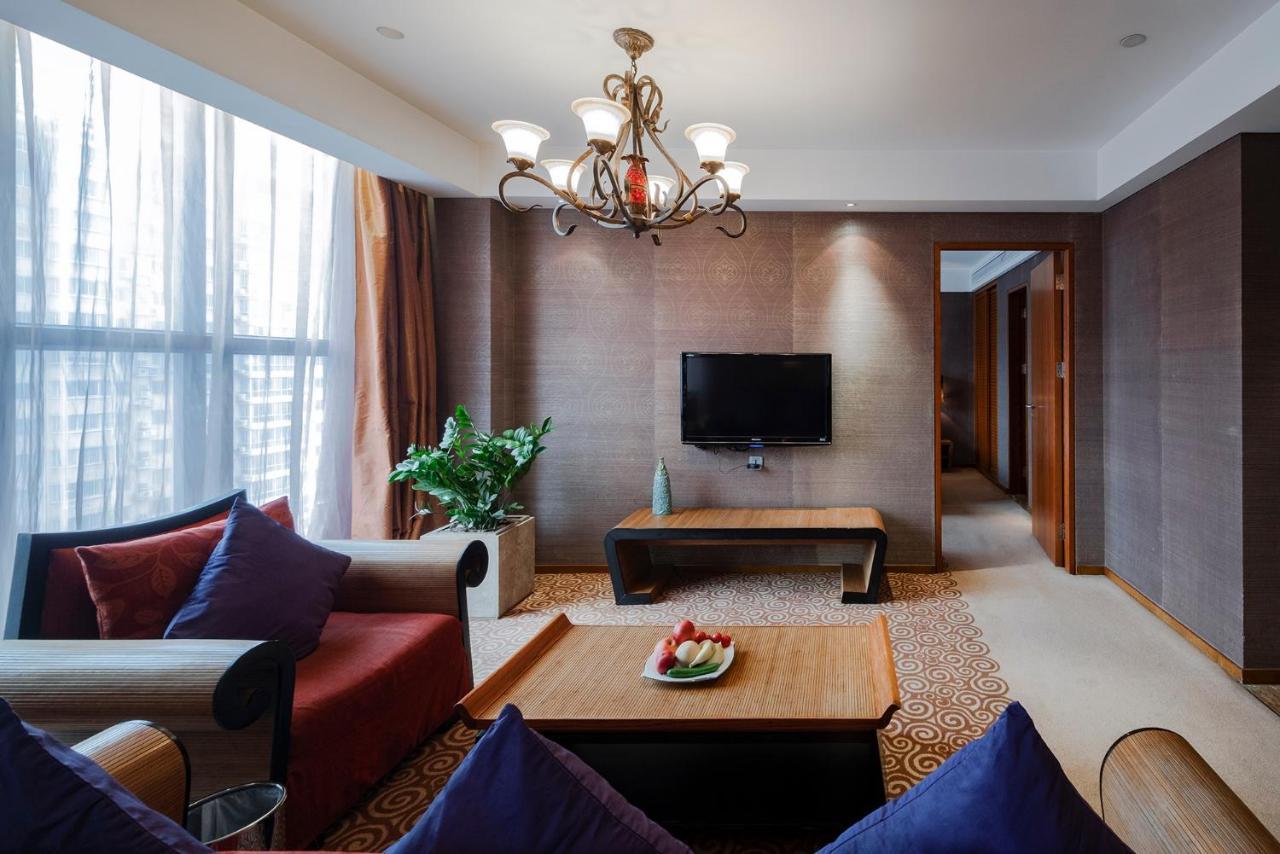 Christian'S Hotel Luoyang Luoyang  Exterior photo